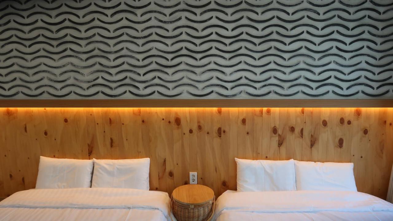 38Th Street Guesthouse Мокпо Екстериор снимка