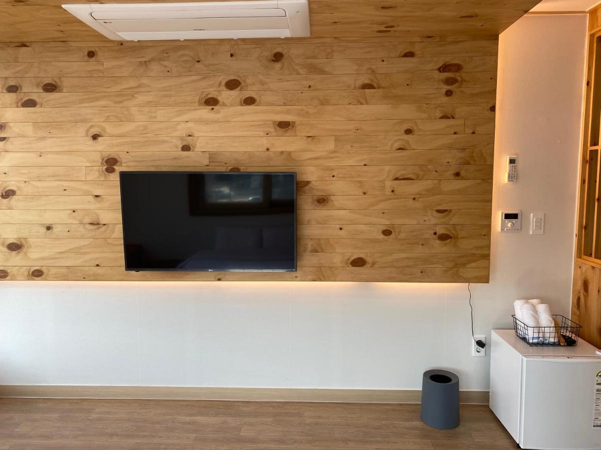 38Th Street Guesthouse Мокпо Екстериор снимка
