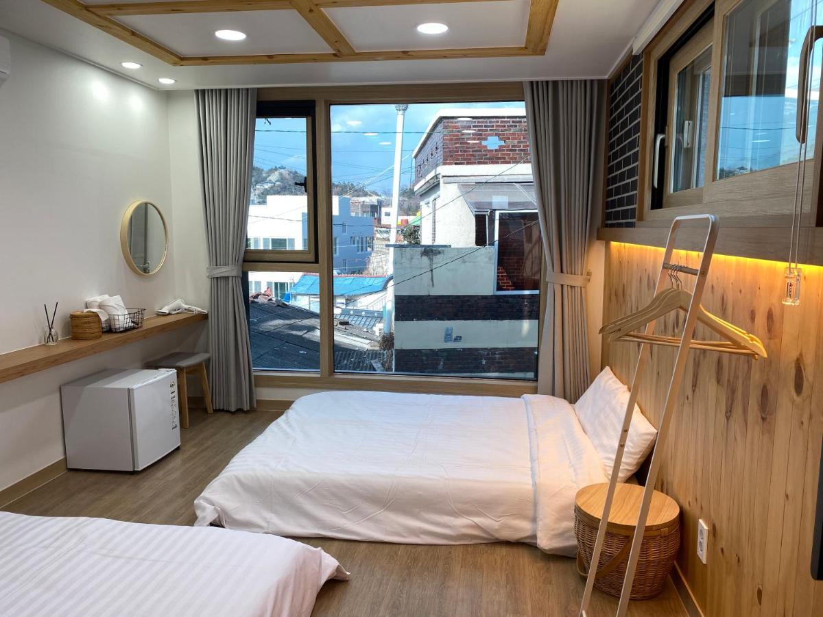 38Th Street Guesthouse Мокпо Екстериор снимка