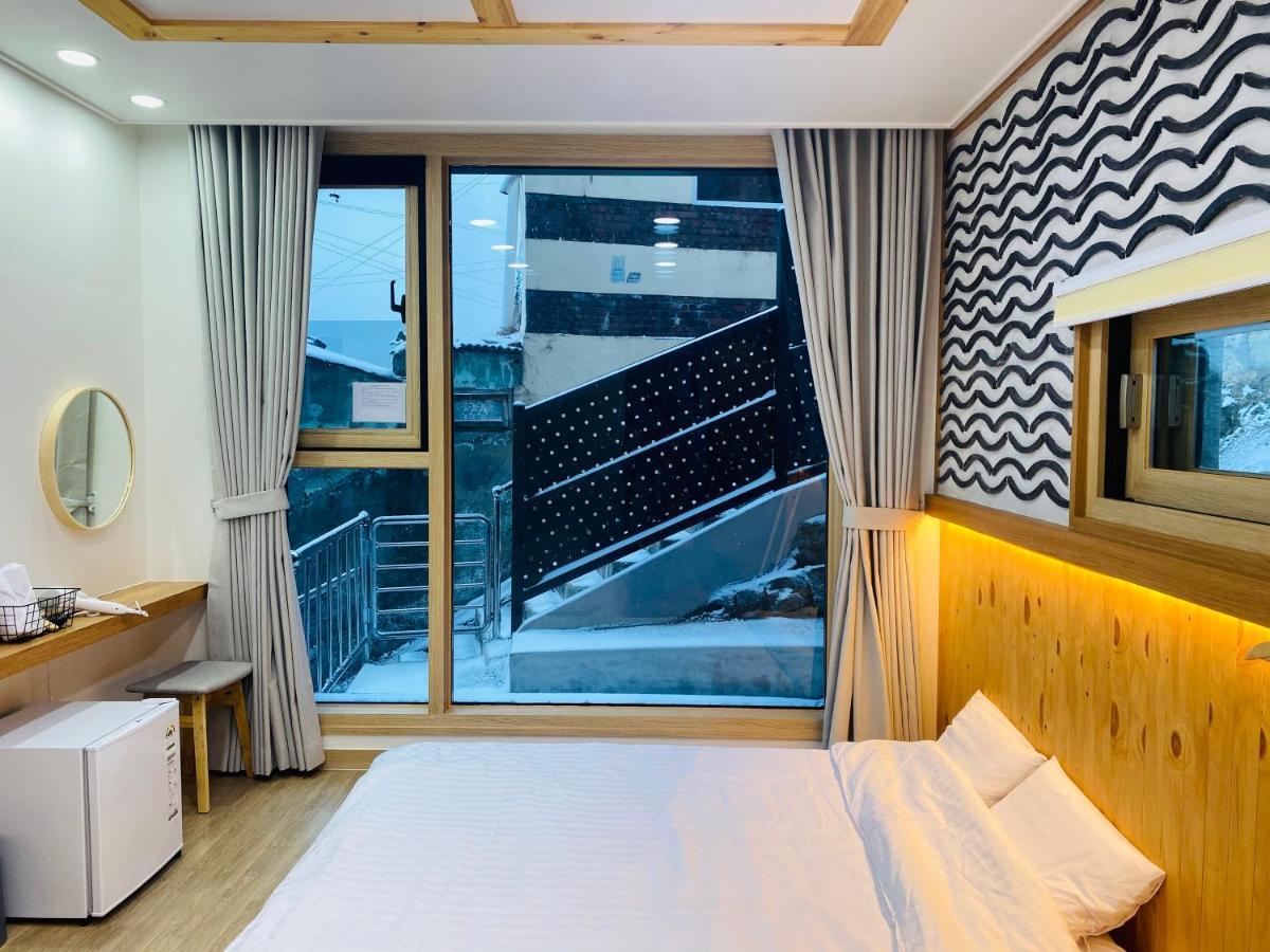 38Th Street Guesthouse Мокпо Екстериор снимка